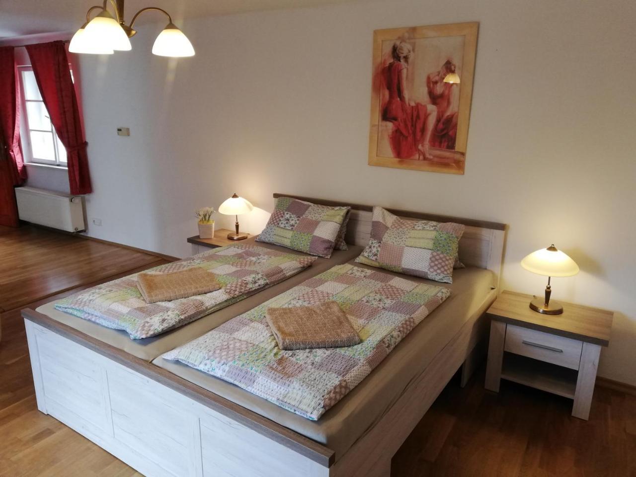 Vila Johanka & Apartments Český Krumlov Buitenkant foto